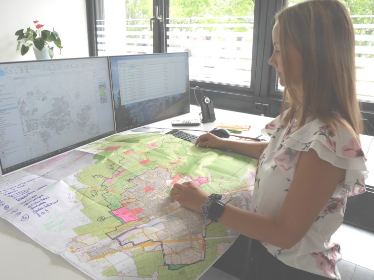 Geomatiker*in Landratsamt Göppingen Auszubildende im Büro